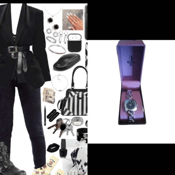 Silver Wrist Watch - Picture 1 of 3